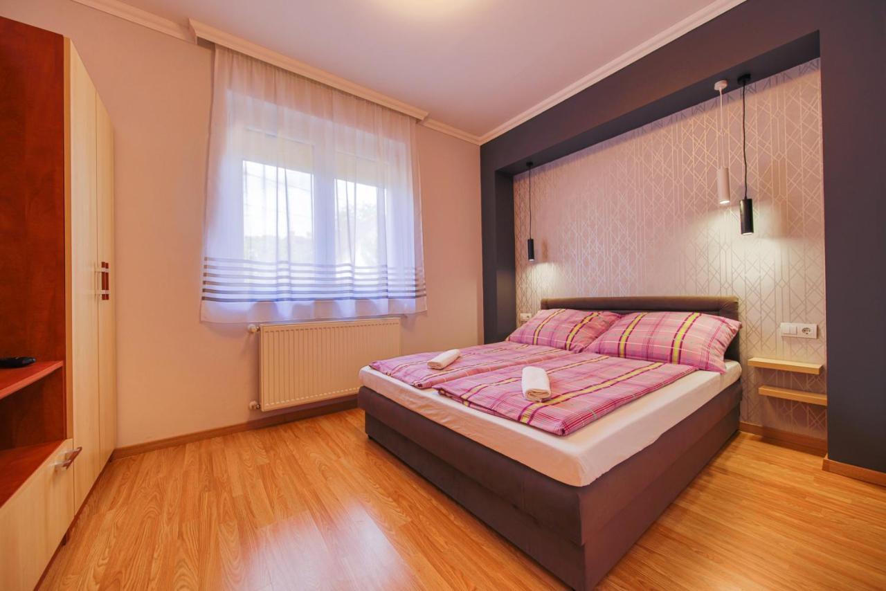 Kalvin Utcai Apartmanok Hajduszoboszlo Luaran gambar