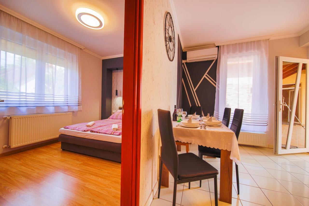 Kalvin Utcai Apartmanok Hajduszoboszlo Luaran gambar