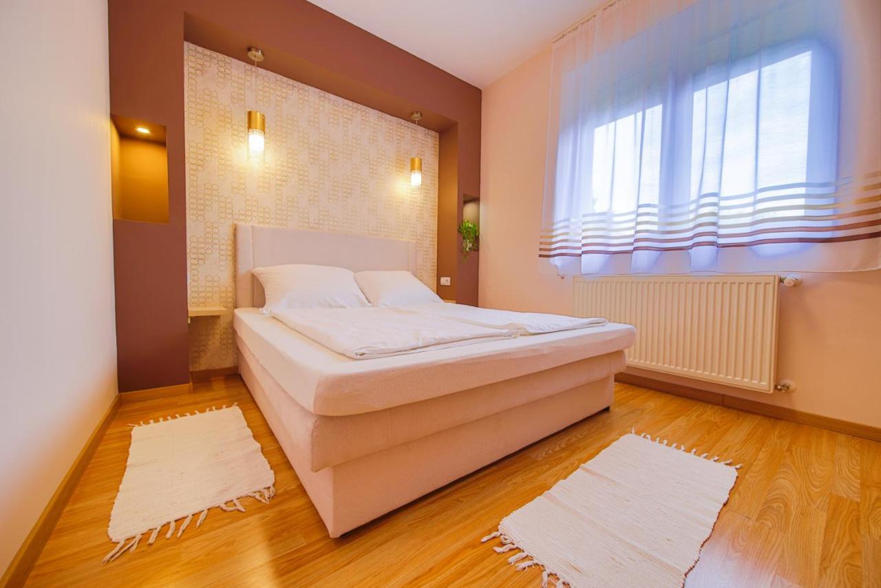 Kalvin Utcai Apartmanok Hajduszoboszlo Luaran gambar