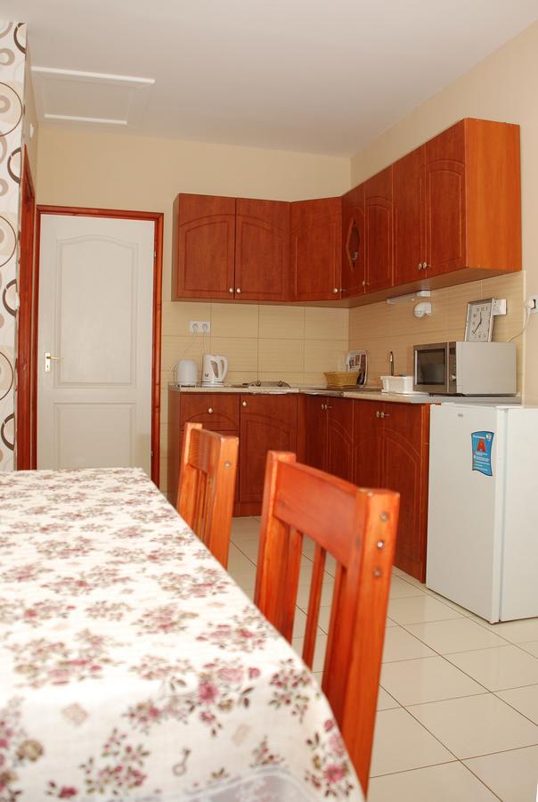 Kalvin Utcai Apartmanok Hajduszoboszlo Luaran gambar